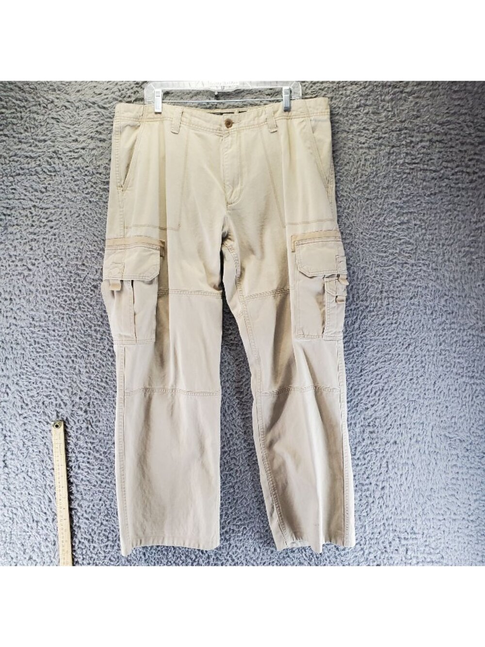 Old Navy Pants Men 36x32 Tan Loose Cargo Pockets 100% Cotton Canvas